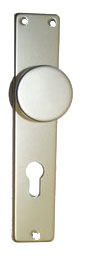 Knopflangschild / Abmessung: 216 x 44/40 mm PZ-gelocht / 72 mm / F2-eloxiert / gepresst