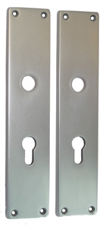 Gegossenes Langschildpaar / Abmessung: 250 x 53 mm Nr. 250/53L / PZ-gelocht / 72 mm / F1-eloxiert