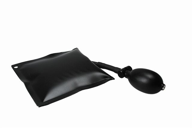 Montage-Luftkissen mit Blasebalg (Handpumpe) Montagekissen passend für Spaltbreite bis 74 mm Montage-Luftkissen mit Blasebalg (Handpumpe) Montagekissen passend für Spaltbreite bis 74 mm